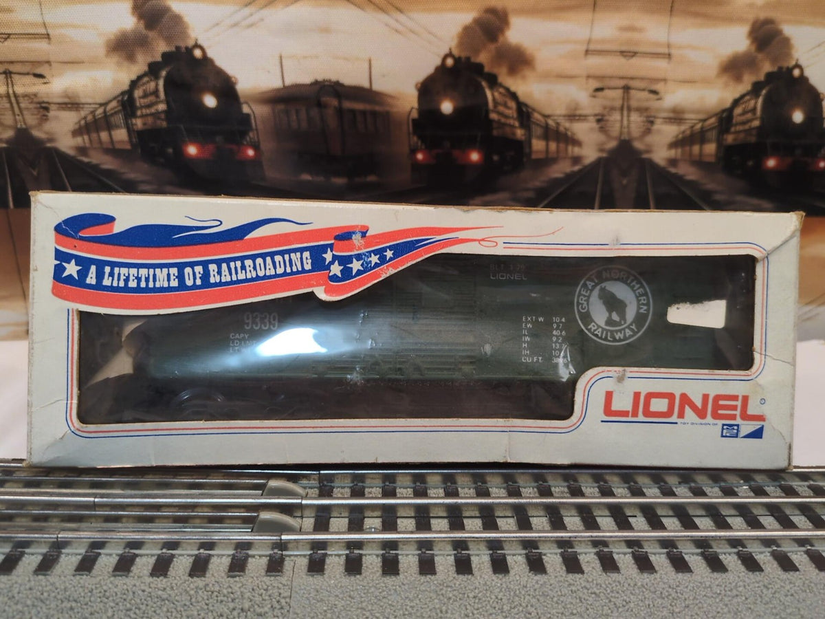 Lionel Great Northern Double Door Boxcar 6-9339