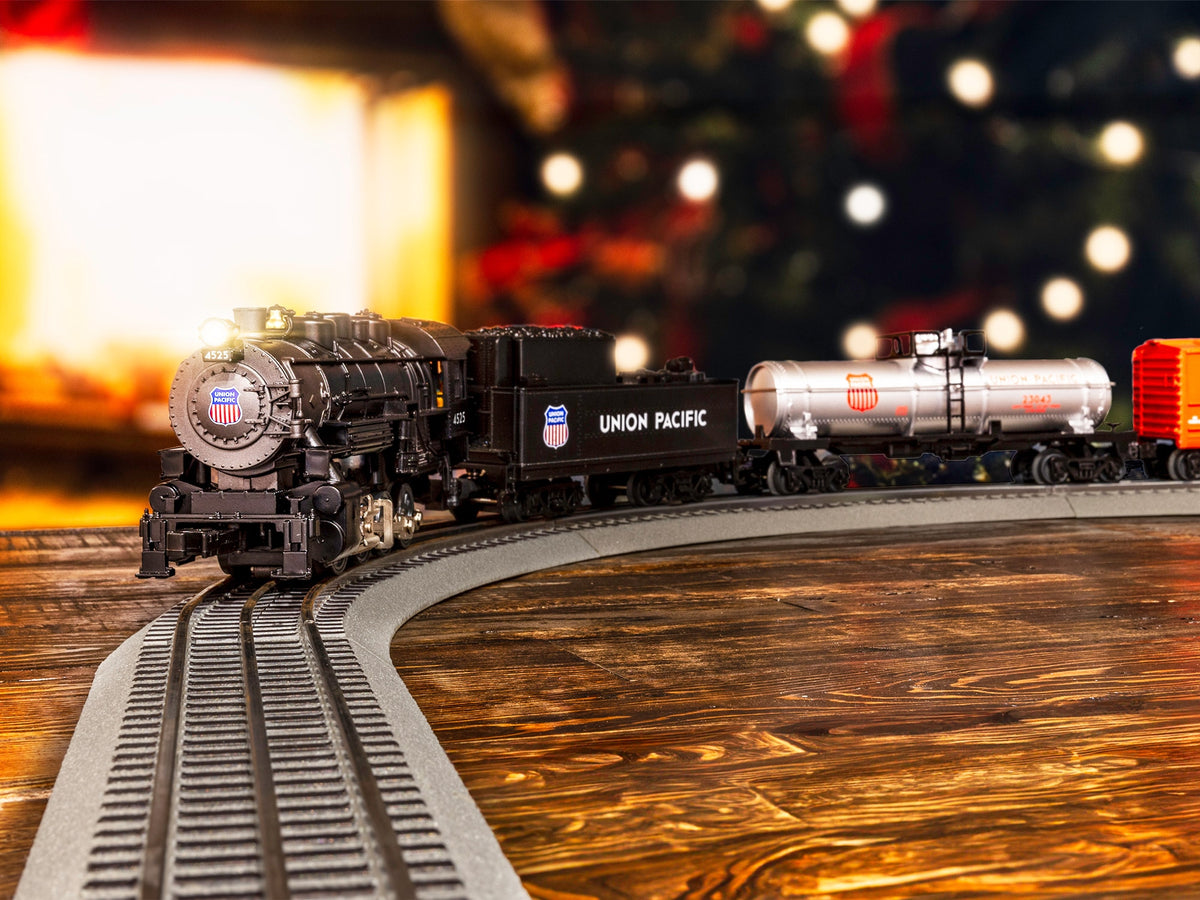 Lionel Union Pacific Flyer LionChief 5.0 O Gauge train set 2523160