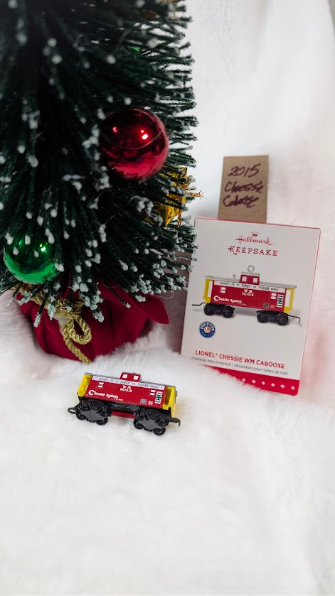 Hallmark Ornament · Chessie Cabose (2015)