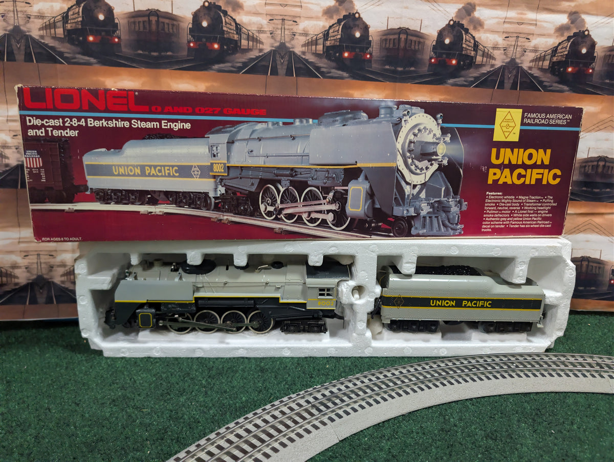 Lionel 6-8002 Union Pacific 2-8-4 Berkshire steam locomotive and tender with original box