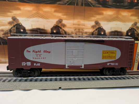 Lionel 6-17224 Central of Georgia brown box car straight side view