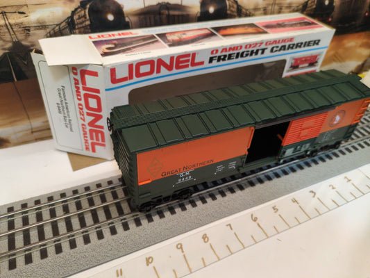Lionel 6-9449 Great Northern Box Car