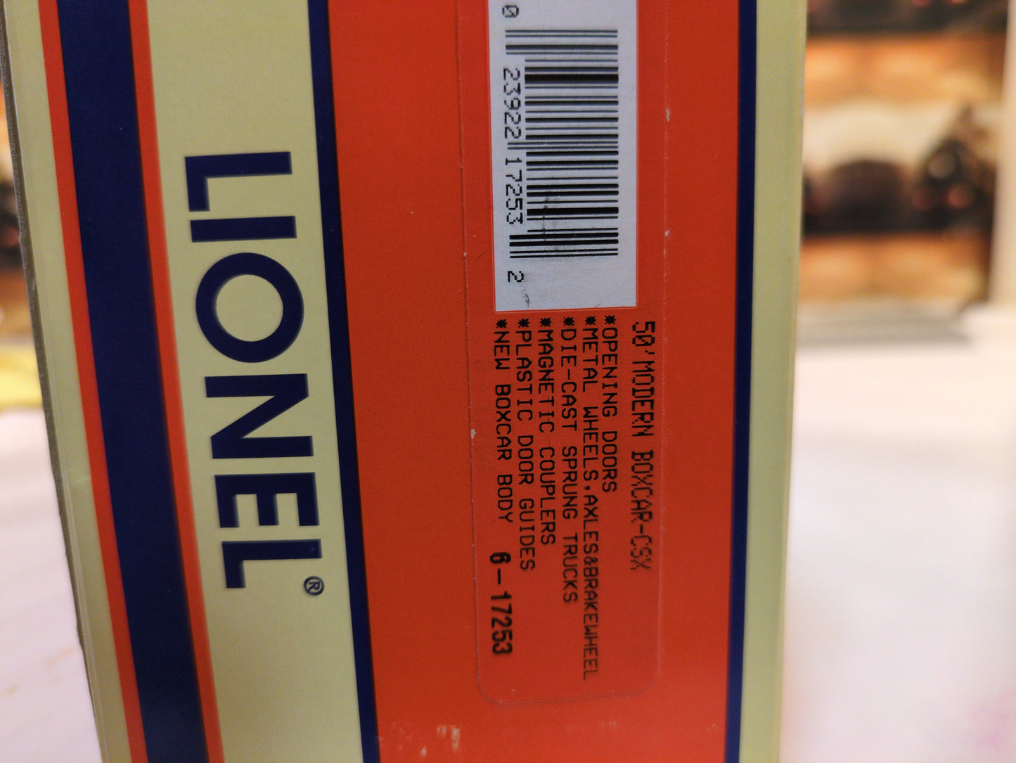 Lionel CSX 50' Modern Boxcar 6-17253