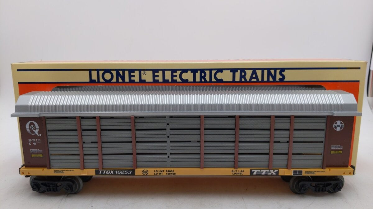 Lionel Santa Fe Auto Carrier with Screens 6-16253