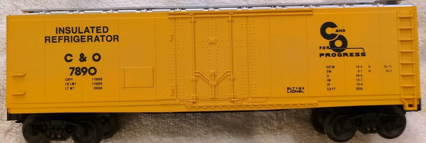 Lionel 6-17303 Chesapeake & Ohio Refrigerator Car 