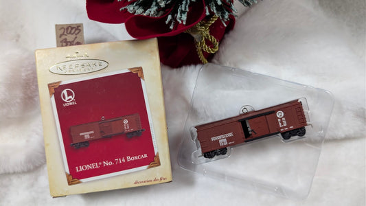 Hallmark Ornament · No. 714 Boxcar (2005)