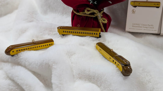 Hallmark Ornament · Union Pacific Streamliner Long Coach Only (2010)