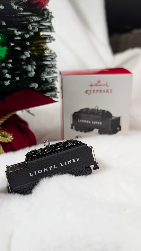 Hallmark Ornament · 2426W Tender (2016)