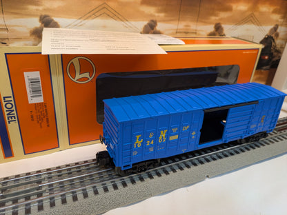 Lionel 6-15013 L&N Waffle Side Boxcar angled view