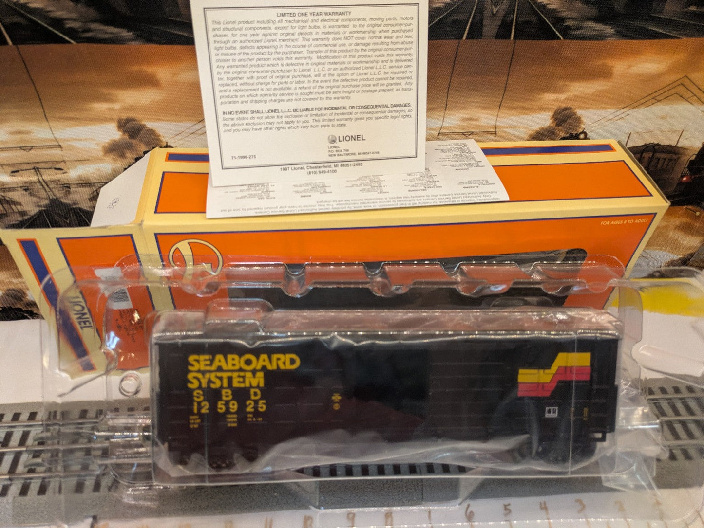 Lionel 6-15014 Seaboard System boxcar in inner packaging with original box and paperwork