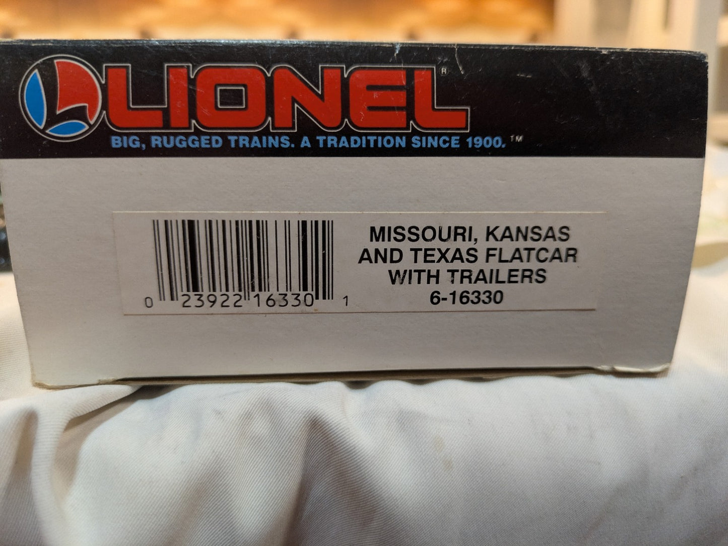 Lionel 6-16330 box end label with UPC 023922163301