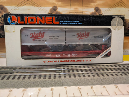 Front of original Lionel 6-16330 Katy flatcar with trailers box