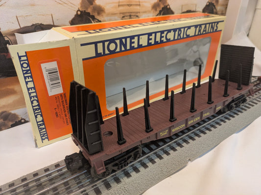 Lionel 6-16393 Wisconsin Central brown flatcar with black bulkheads and stakes, three-quarter view