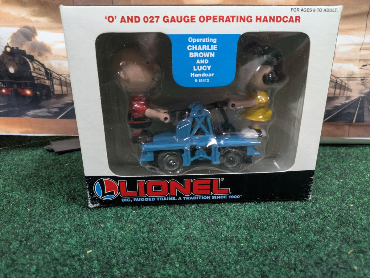 Lionel 6-18413 Charlie Brown and Lucy Hand Car in original Lionel window box, front view