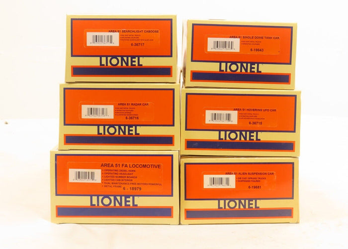 Lionel 6-31926 Area 51 radar equipment car front close-up