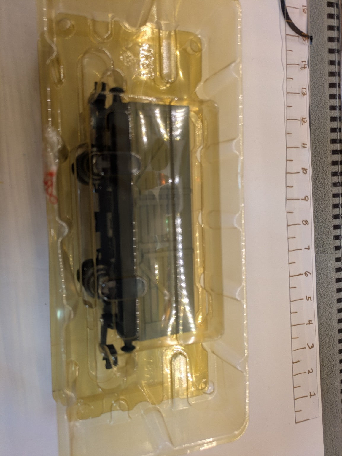 Lionel 6-36031 Troublesome Truck 2 yellowed internal packaging