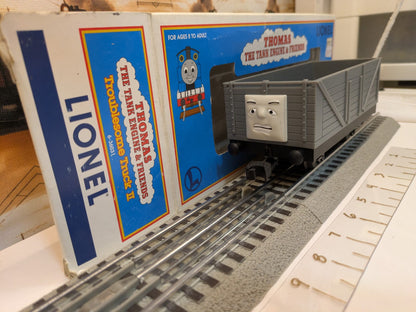Lionel 6-36031 Troublesome Truck 2 gray vehicle side view with original box