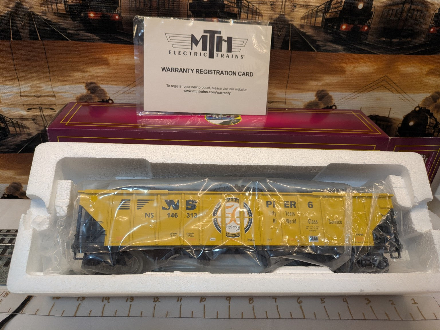MTH Premier 20-97841 Norfolk Southern hopper in factory packaging with warranty card