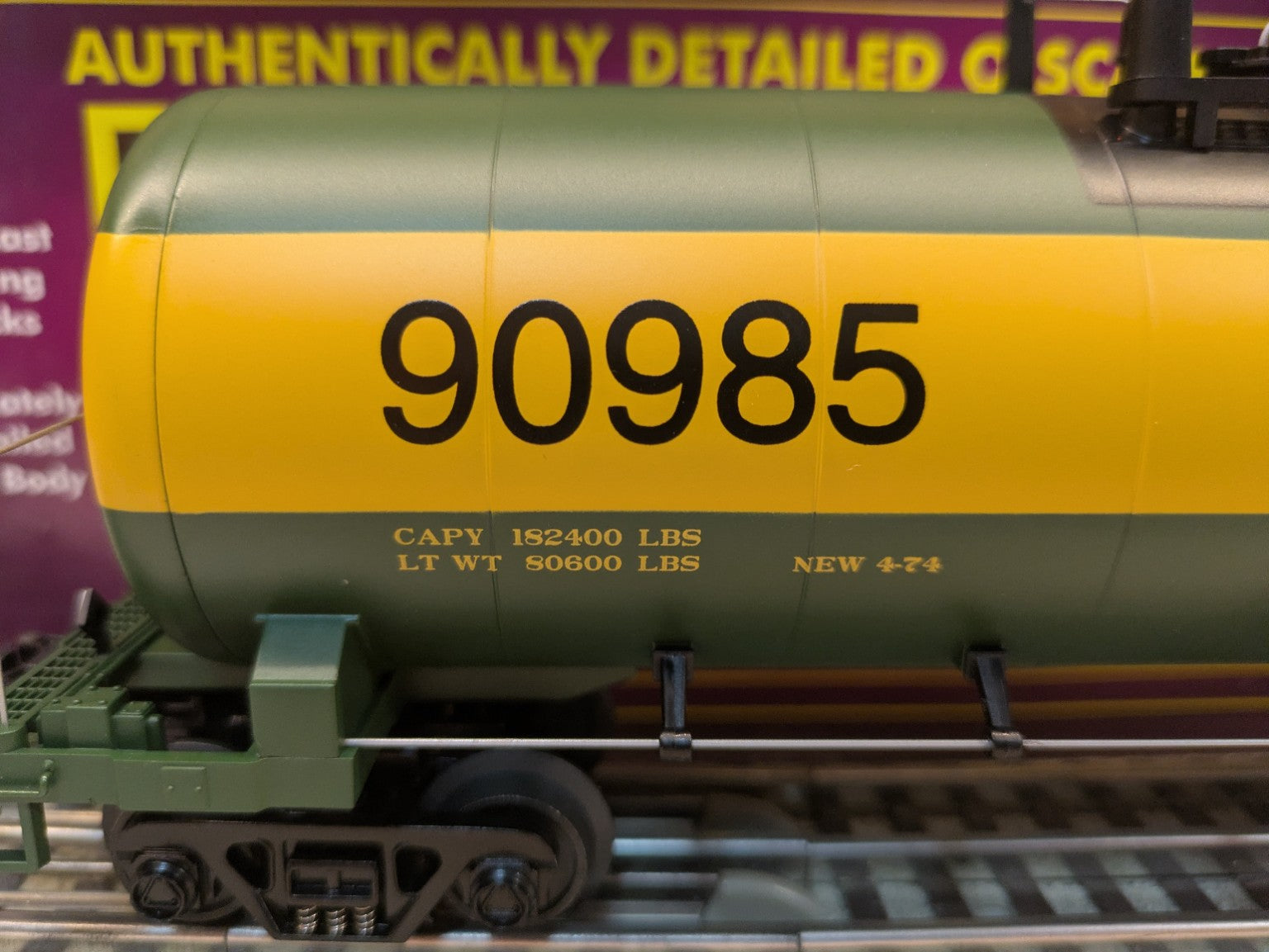 MTH Reading Tank Car 20-96141 road number 90985