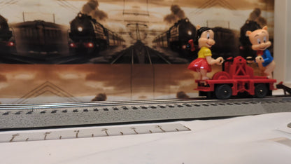 Lionel Porky & Petunia Operating Handcar 6-18434