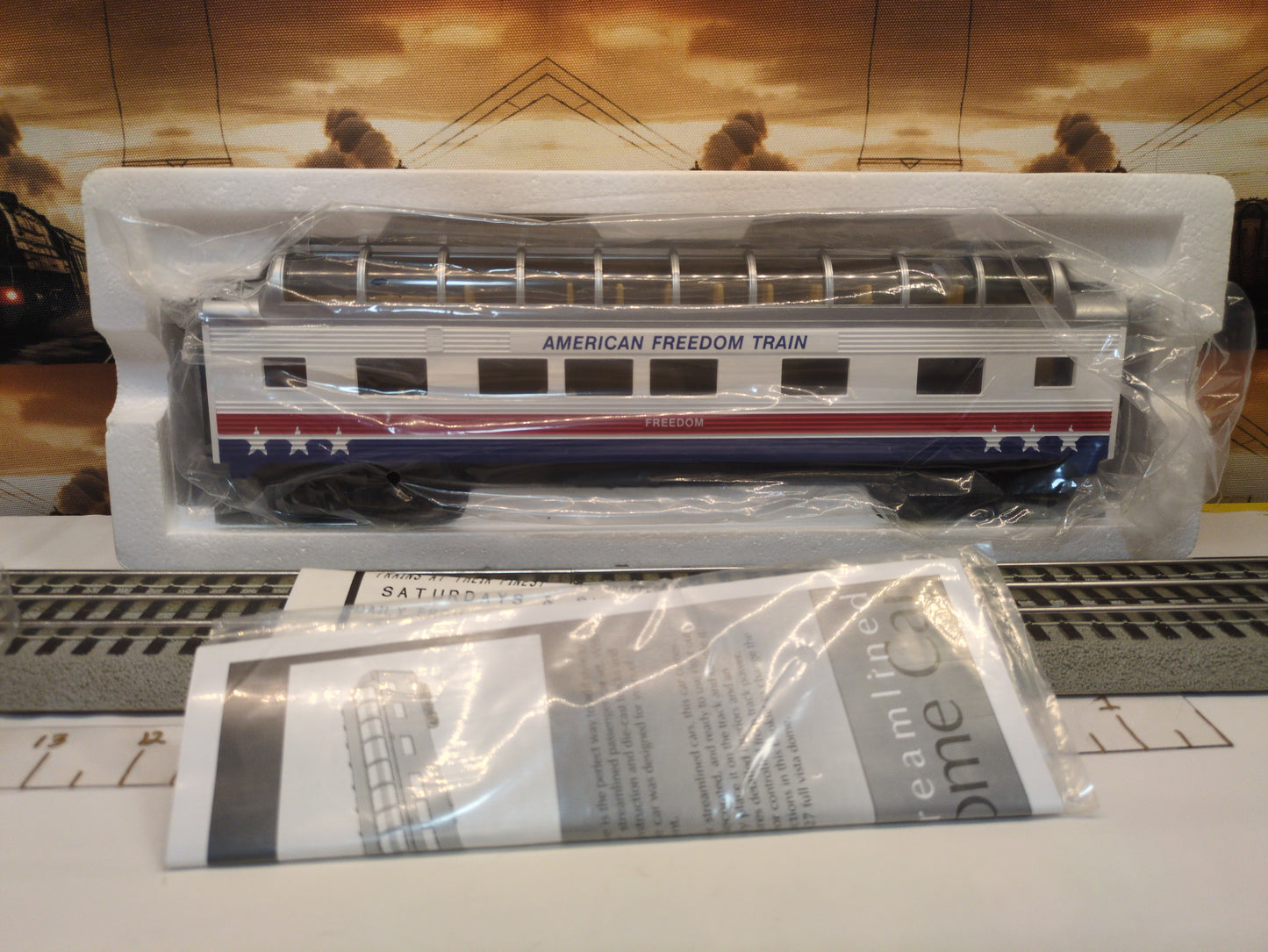 MTH RailKing Rugged Rails  American Freedom Train Vista Dome Car 33-6003
