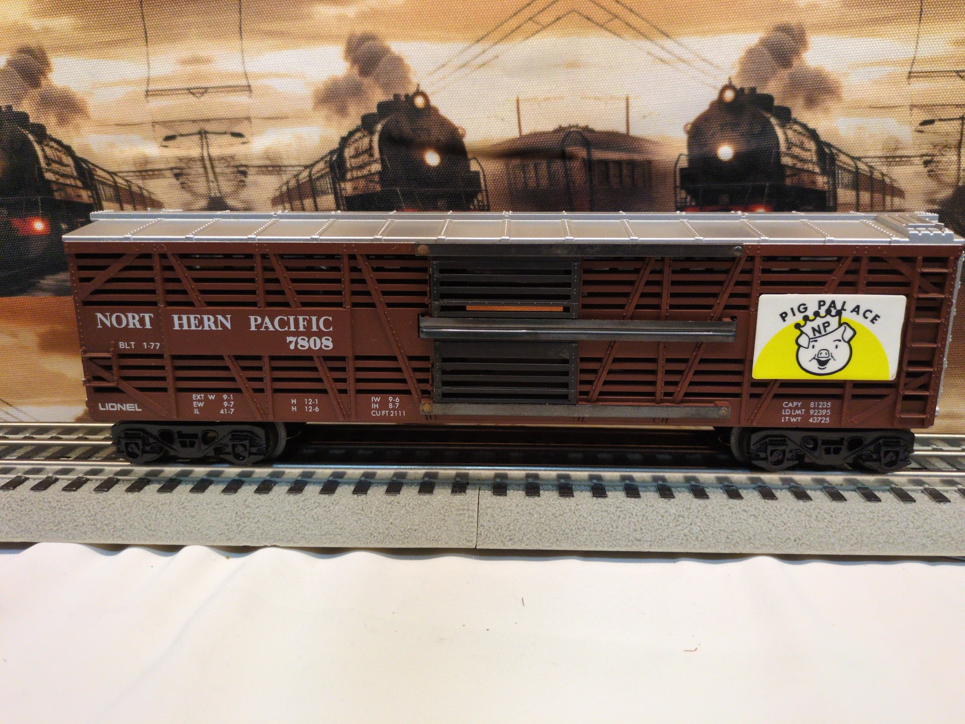 Lionel Northern Pacific Pig Palace Stock Car 6-7808