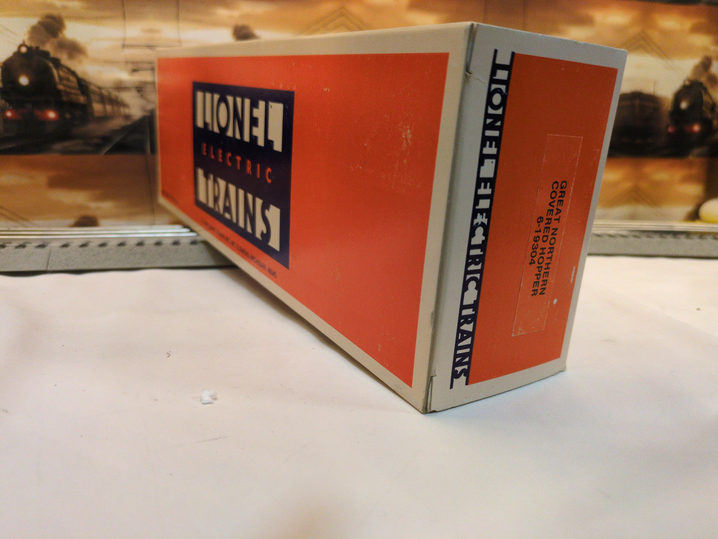 Lionel Great Northern Covered Hopper 6-19304