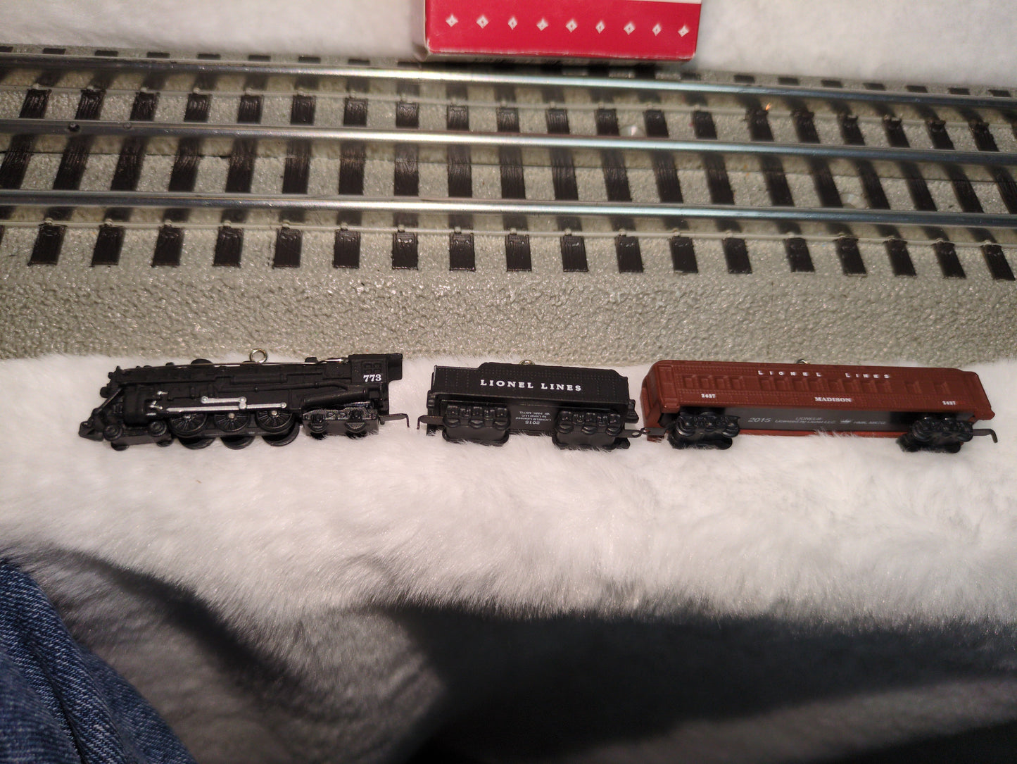 Hallmark Lionel 2148ws deluxe Pullman set ornament (2015)