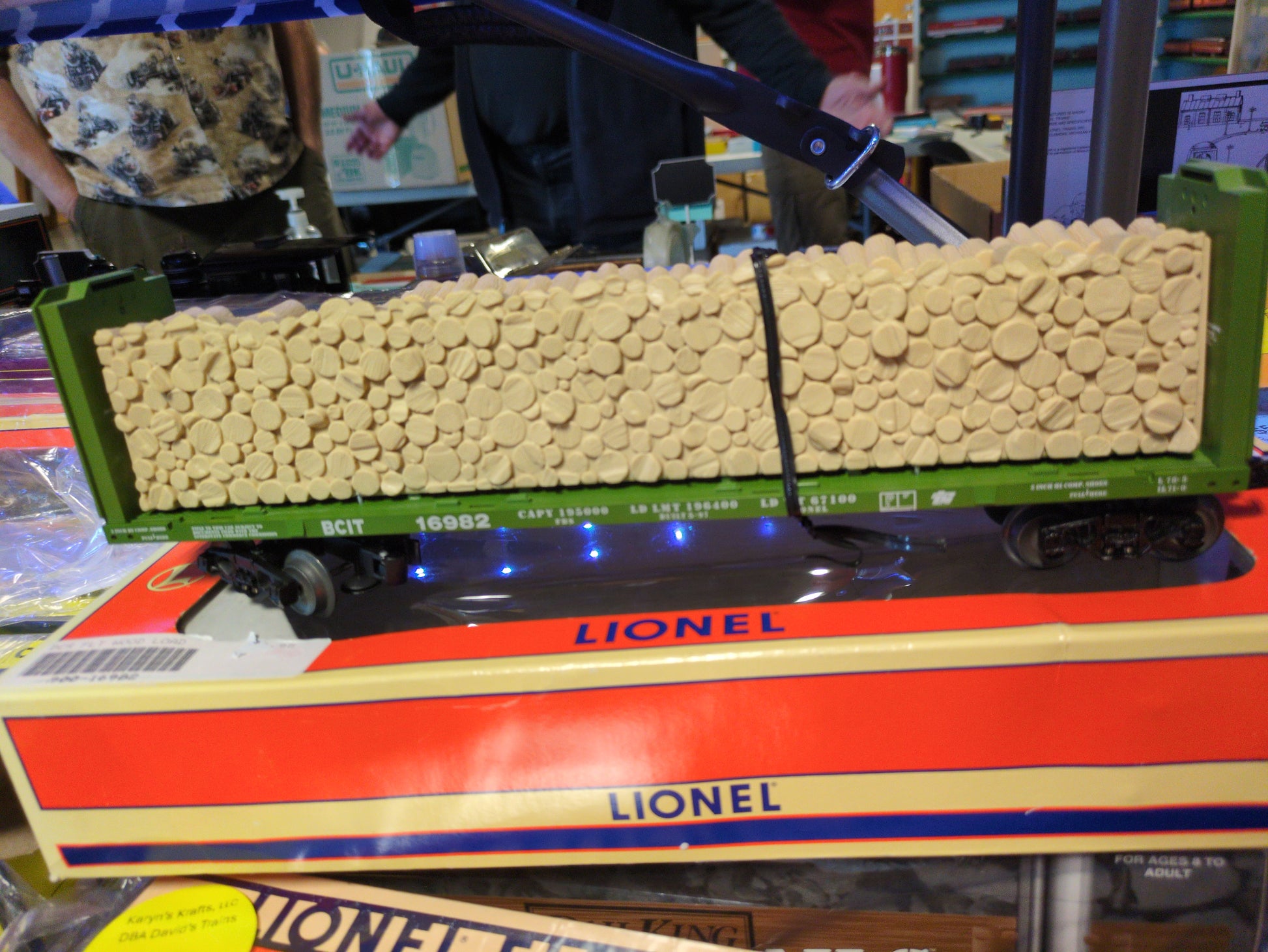 Lionel BC Rail Flatcar 6-16982
