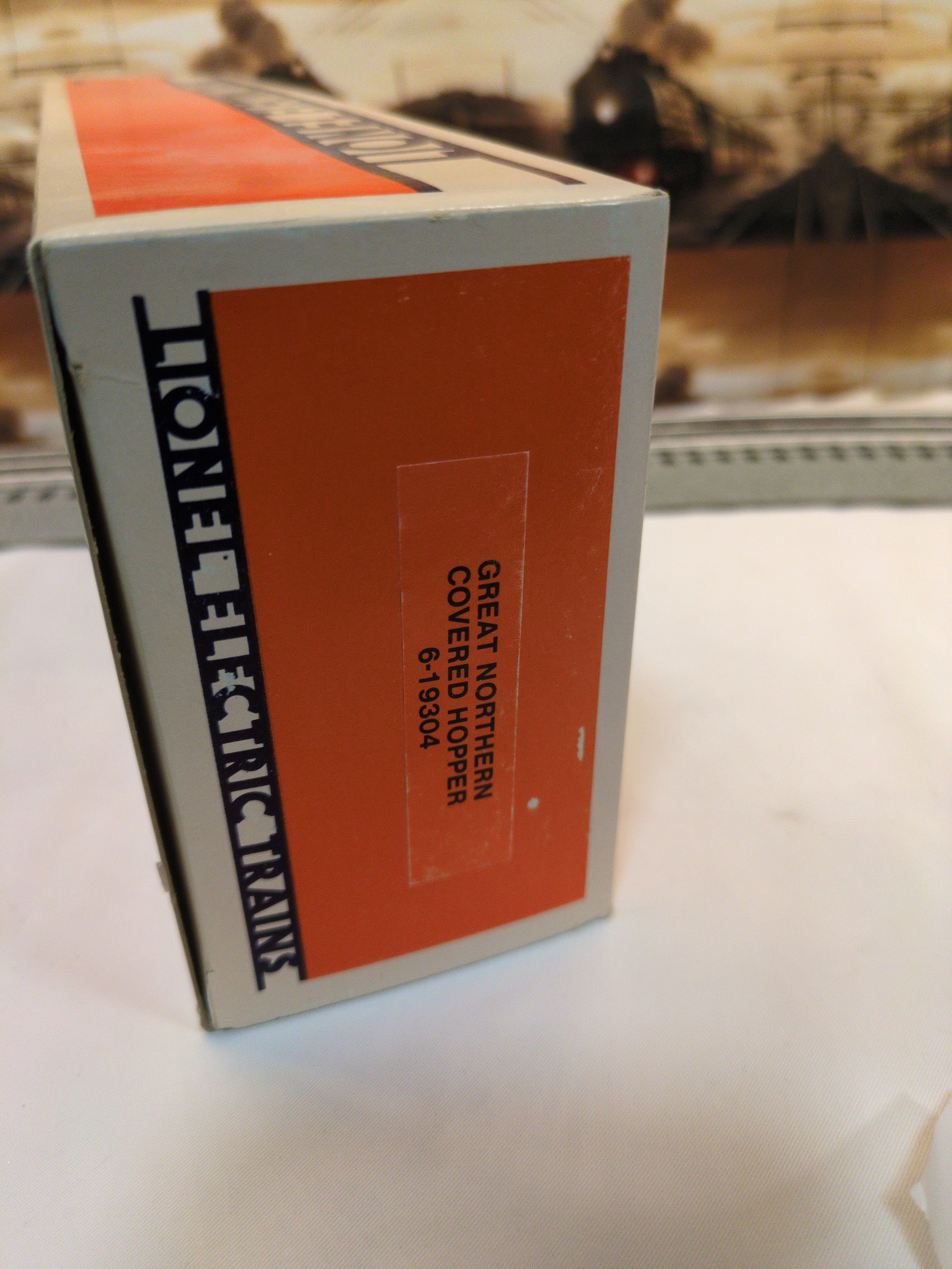 Lionel Great Northern Covered Hopper 6-19304