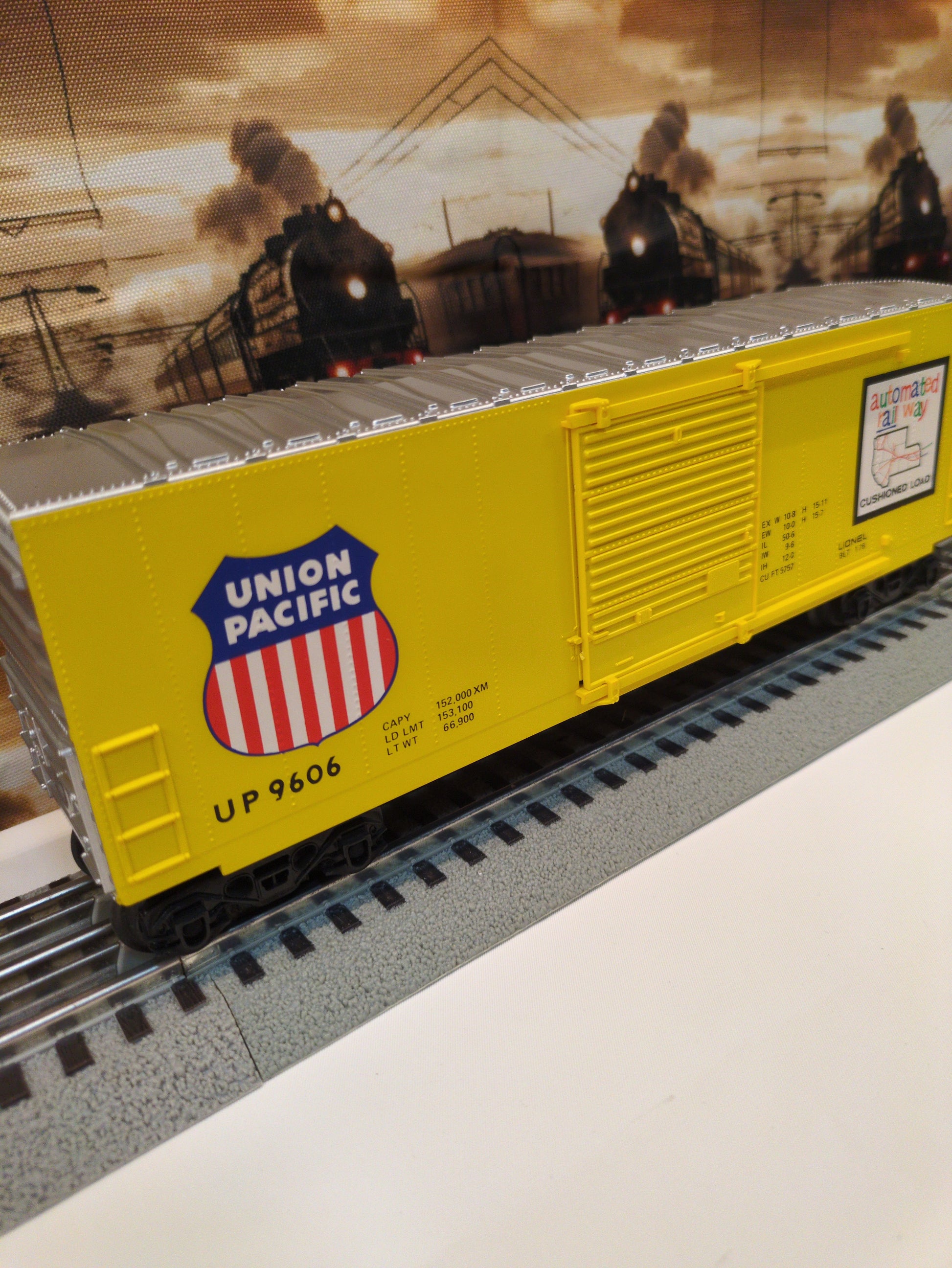 Lionel Union Pacific Boxcar 6-9606