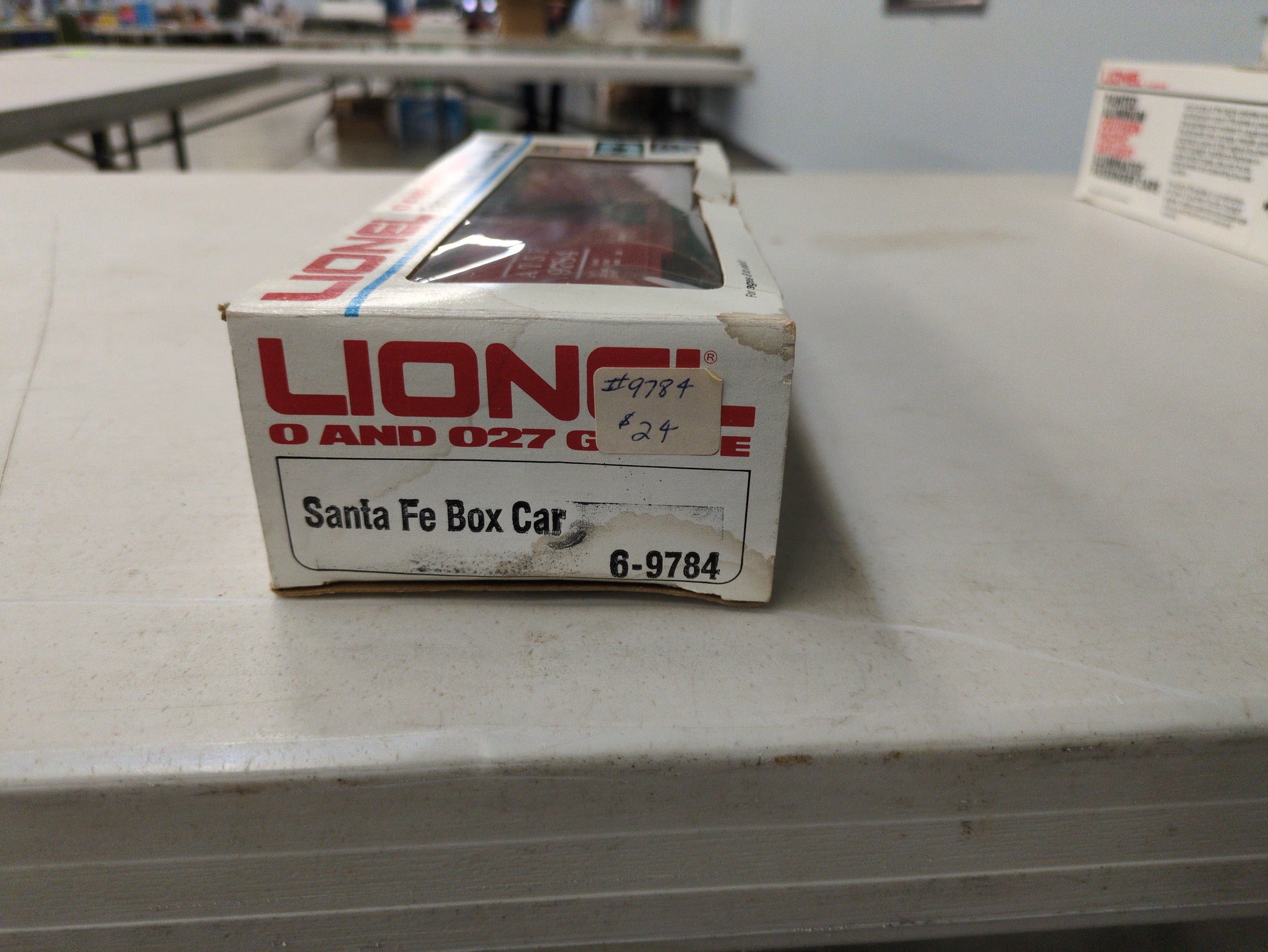Lionel Santa Fe boxcar 6-9784
