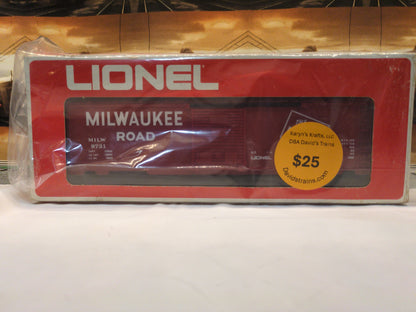 Lionel Milwaukee Road Boxcar 6-9731