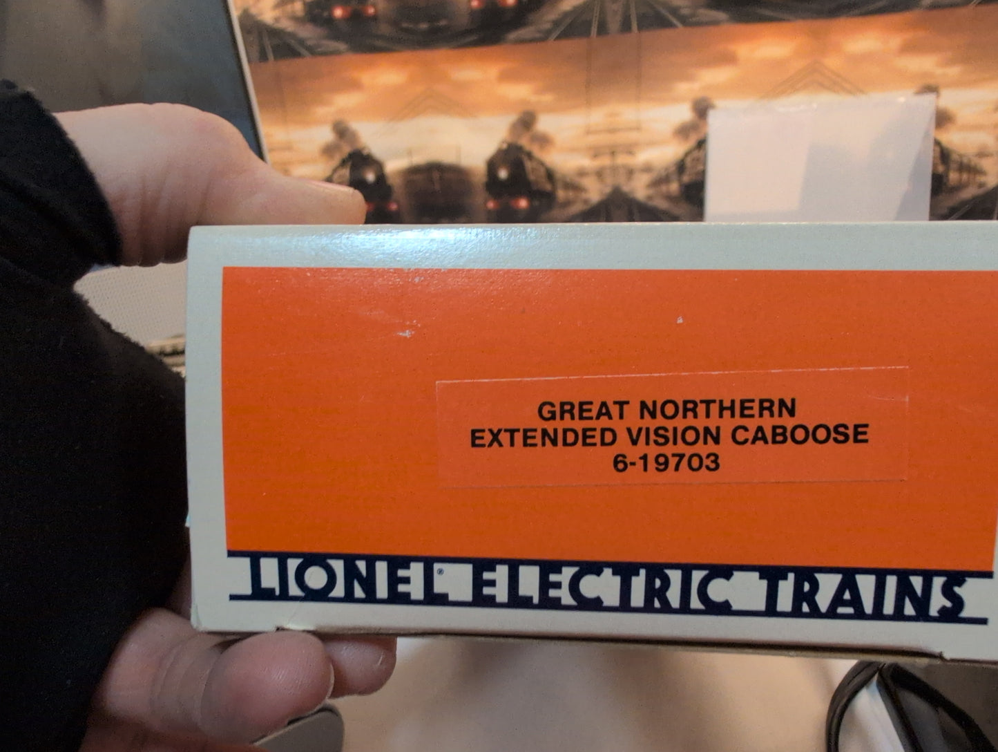 Lionel Great Northern Extended Vision Caboose 6-19703
