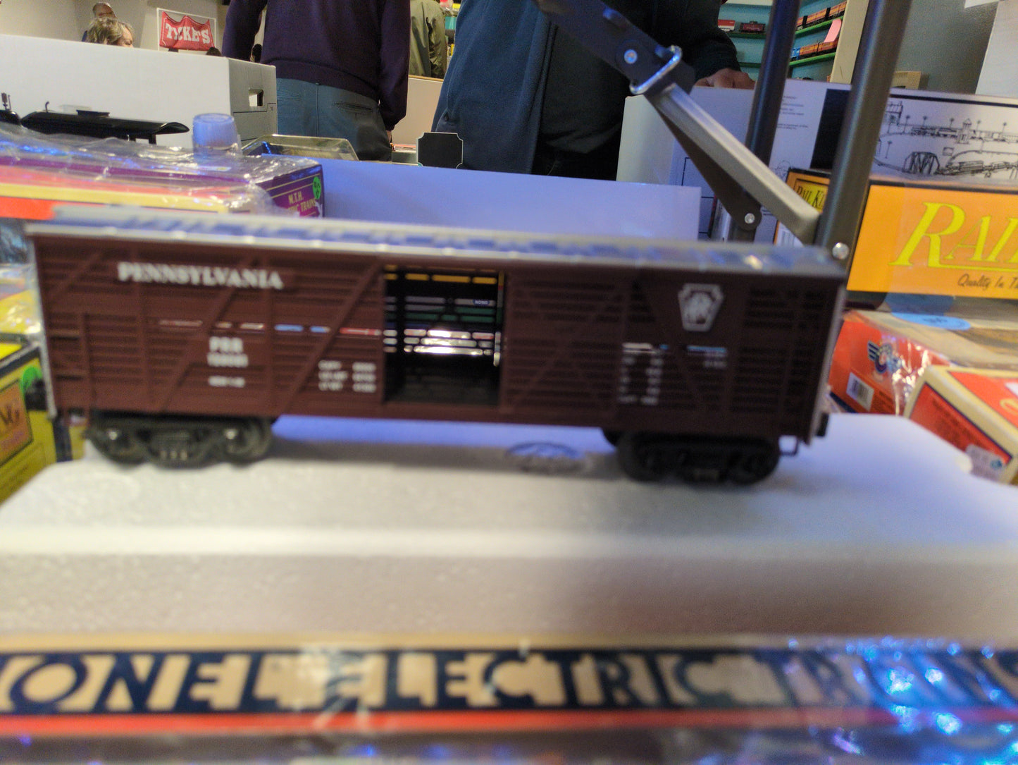 MTH RailKing Rugged Rails Pennsylvania Stock Car 33-7703