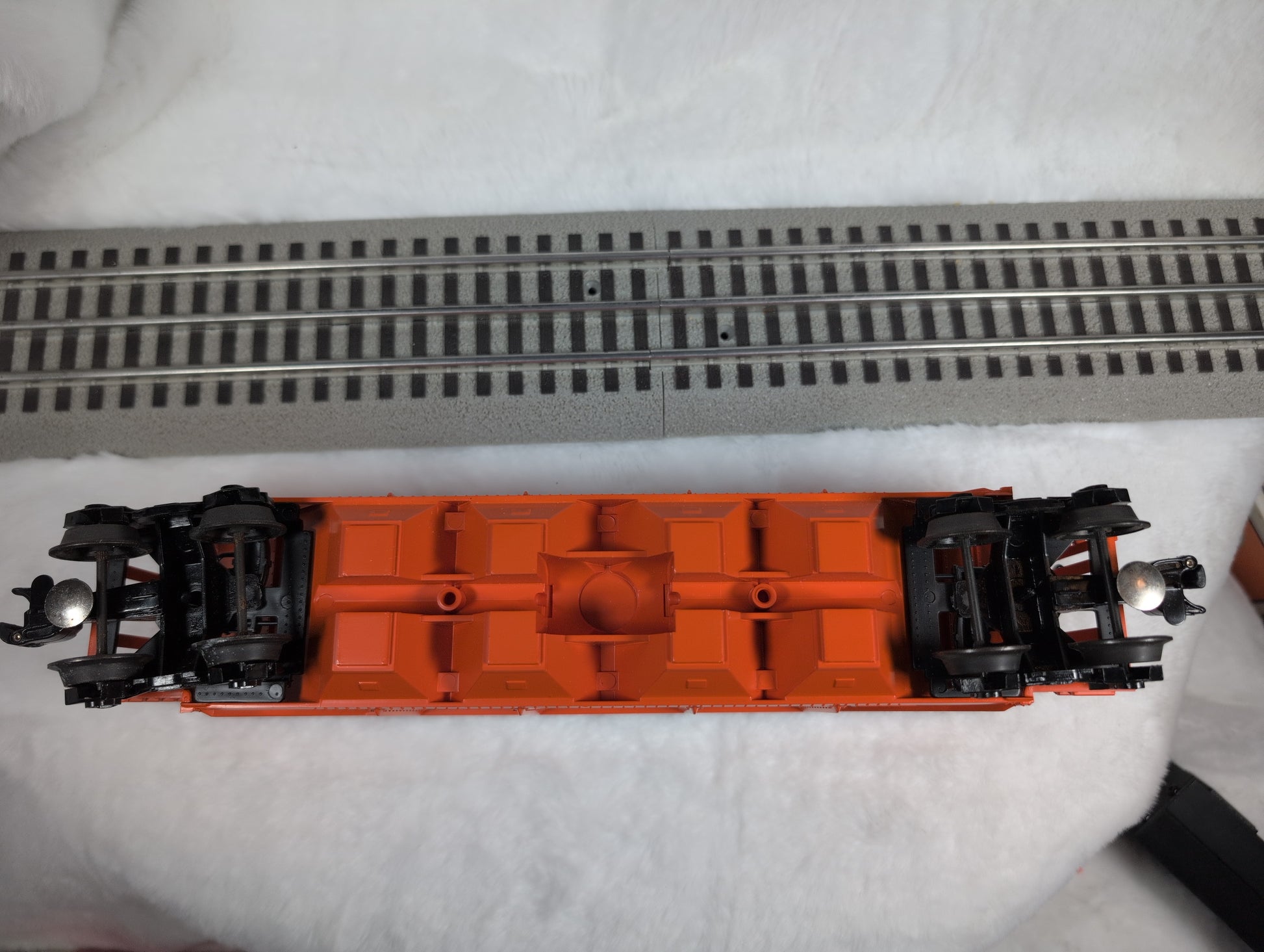 Lionel Illinois Central Covered Hopper 6-9264