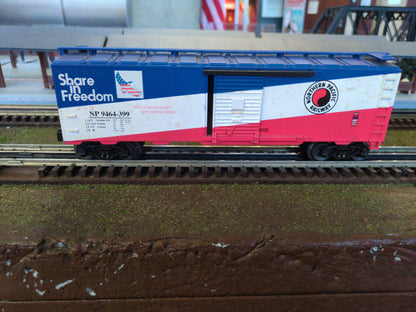 Lionel 9464-399 Northern Pacific Box Car 