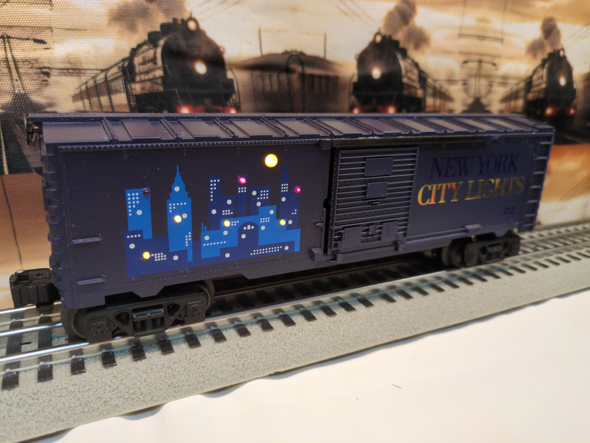 Lionel 6-16791 York Citylights Box Car 