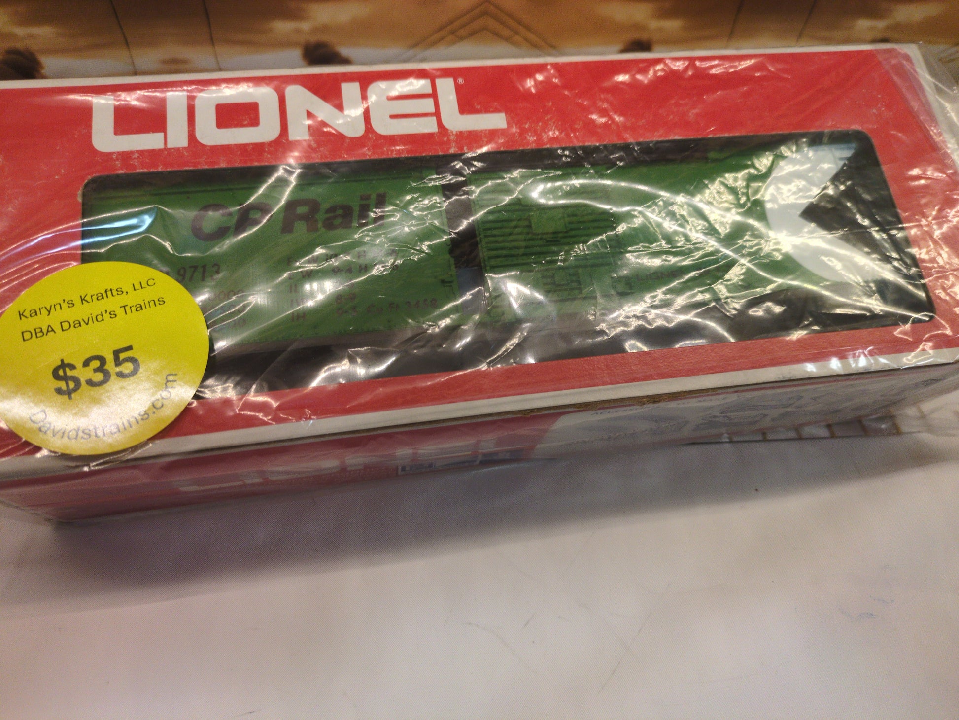Lionel Canadian Pacific Green Box Car 6-9713