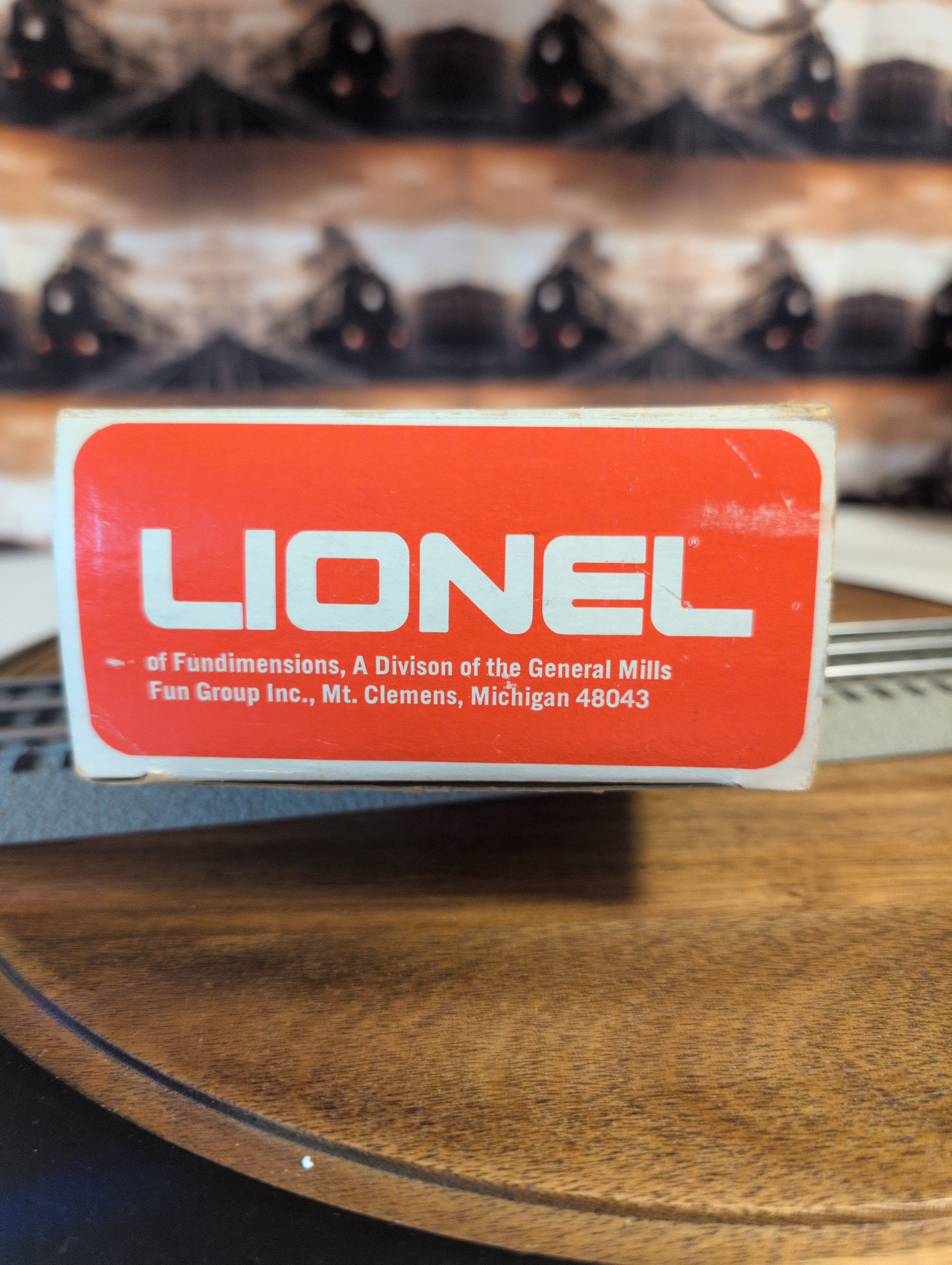 Lionel Southern Pacific Boxcar 6-9607