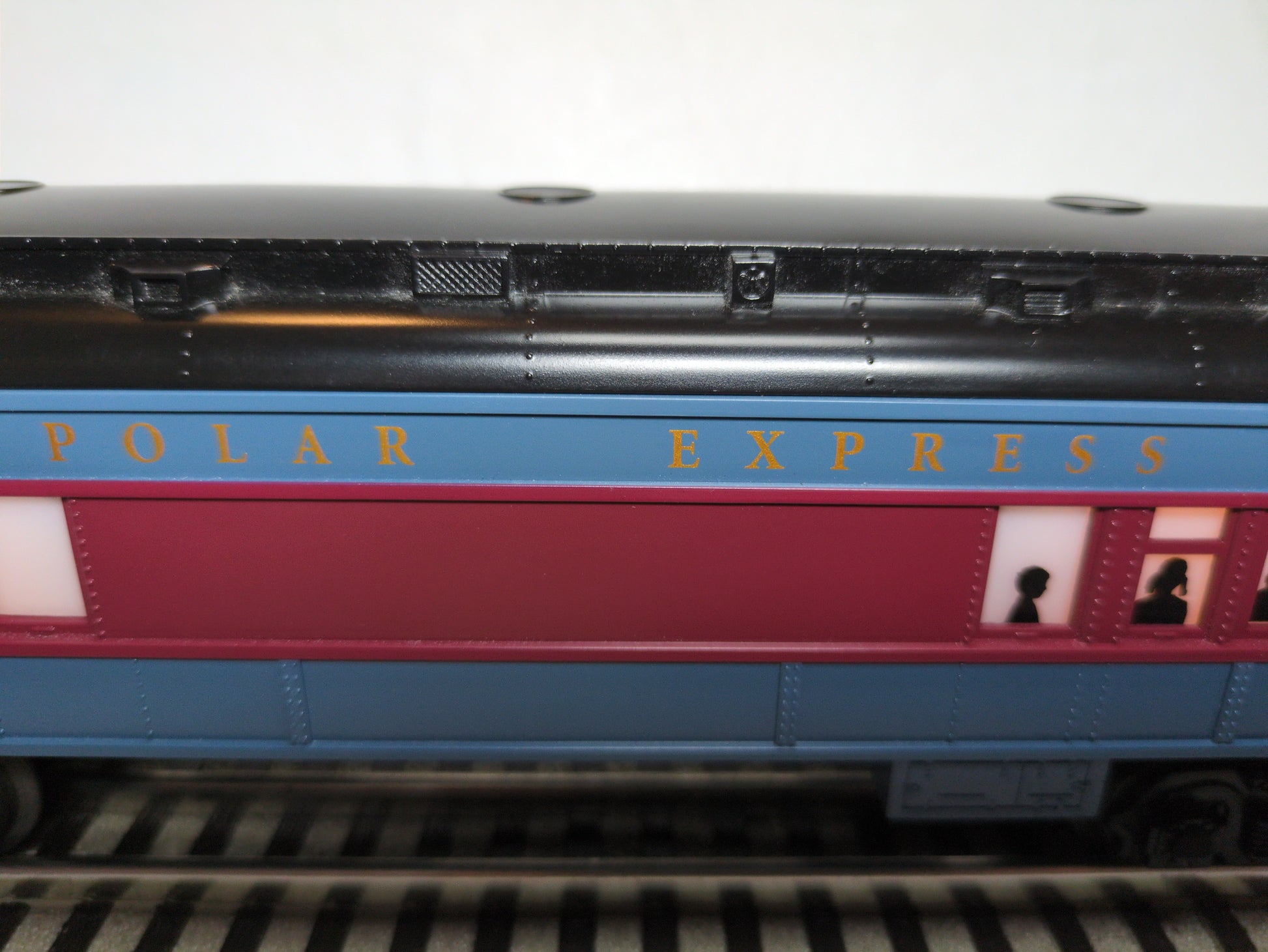 Lionel Polar Express Passenger Car 6-83249