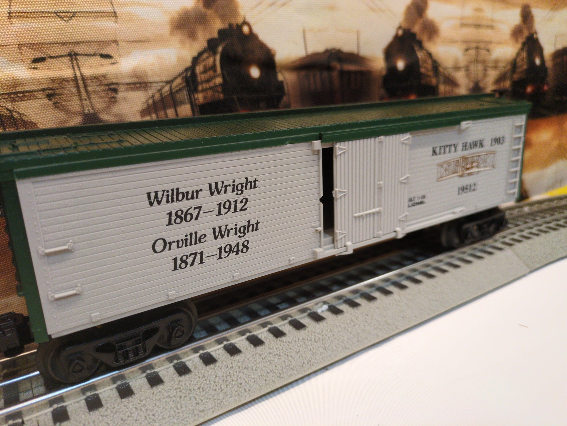 Lionel Inventors Refrigerator Car 6-19512