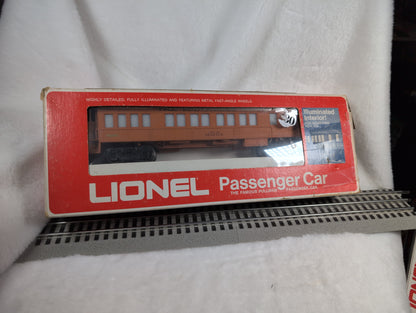 Lionel Milwaukee Road Passenger Car 6-9505