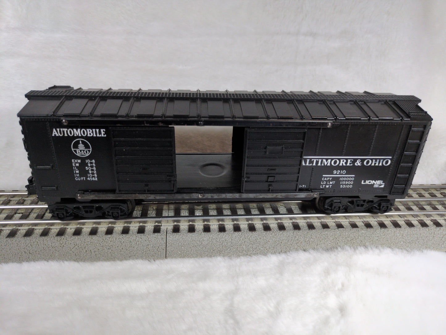 Lionel Baltimore and Ohio Boxcar 6-9210