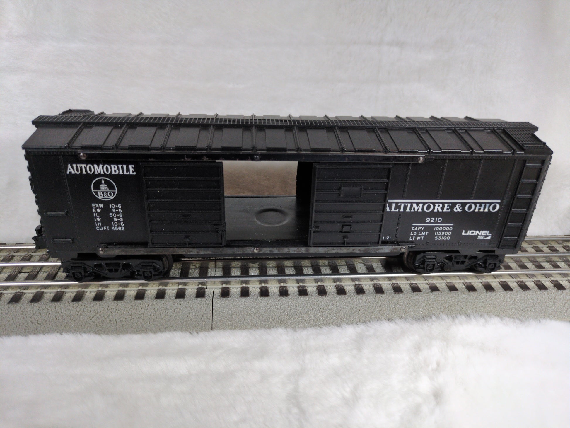 Lionel Baltimore and Ohio Boxcar 6-9210