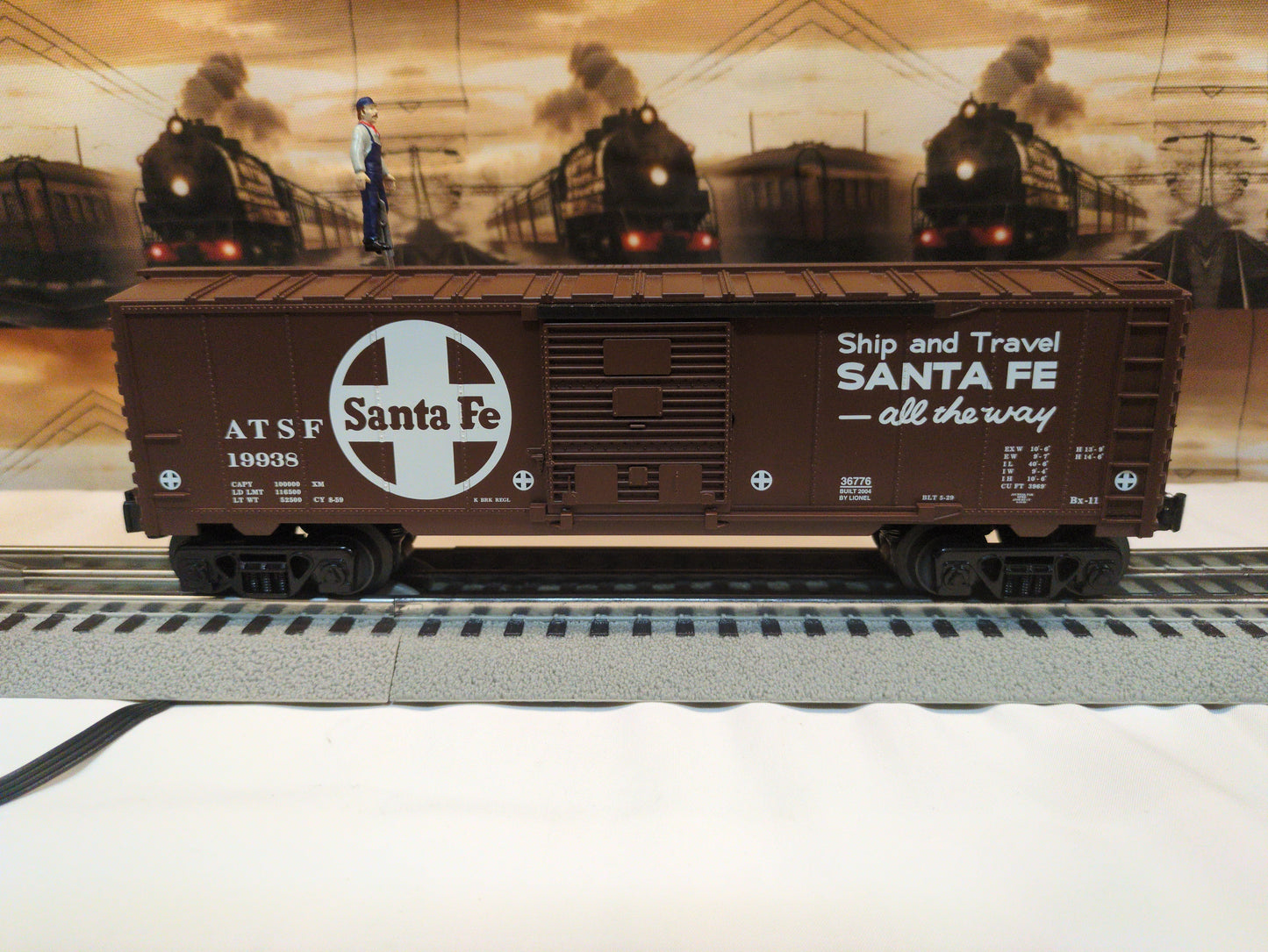 Lionel Santa Fe Walking Brakeman Boxcar 6-36776