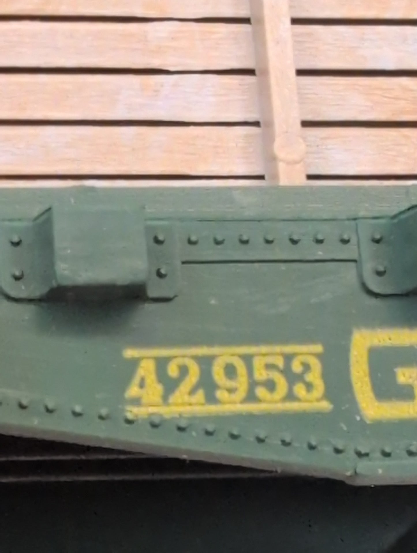 AHM Great Northern Flatcar 7301C