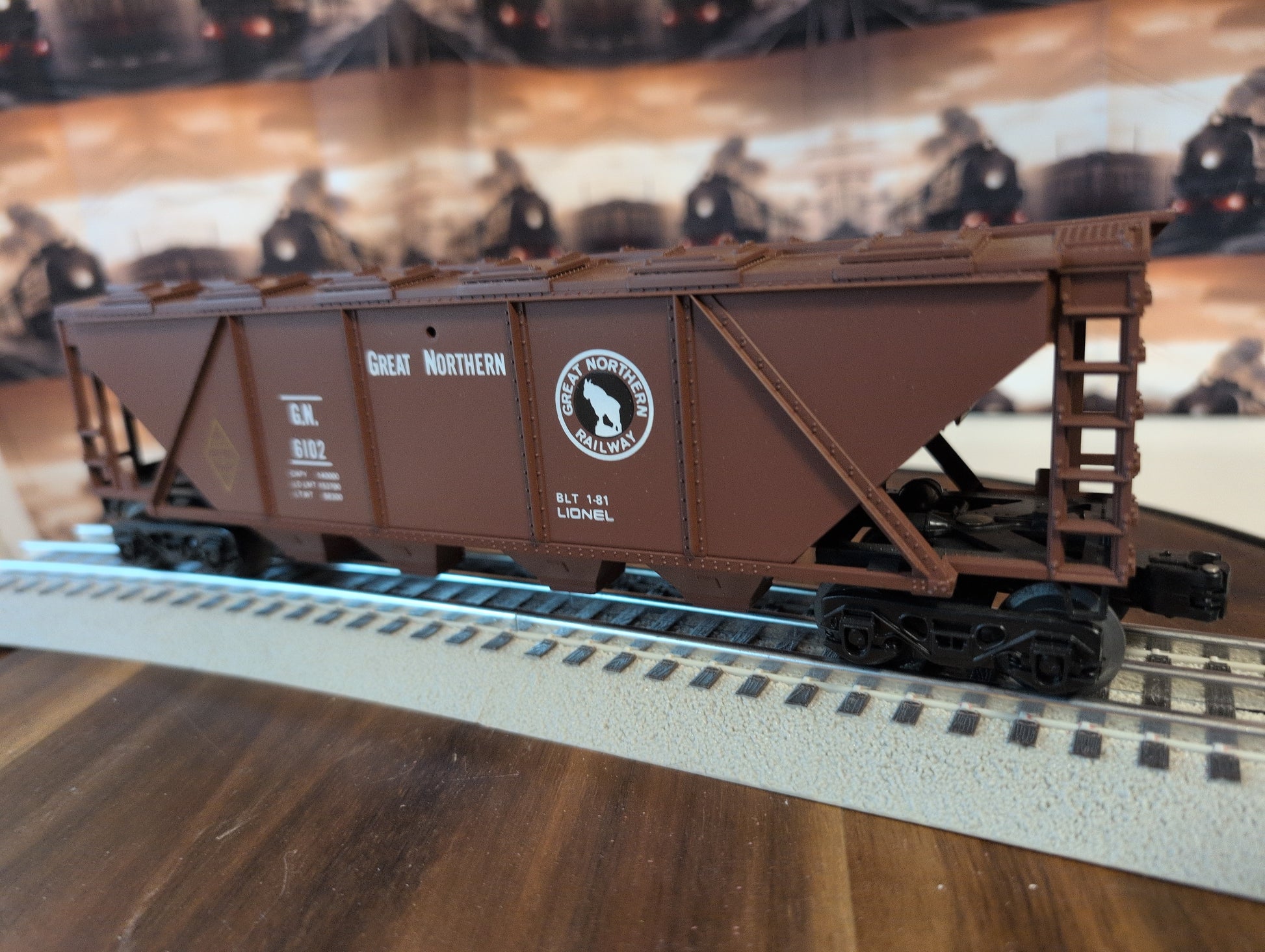 Lionel Great Northern Covered Hopper 6-6102
