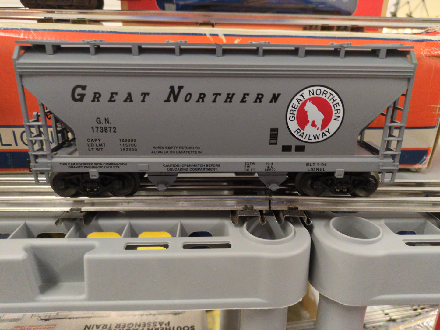 Lionel Great Northern Hopper Car 6-17007