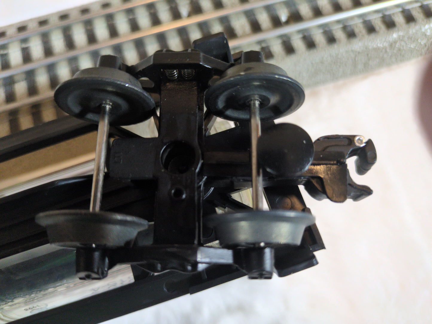 Lionel AEC Reactor Fluid Tank Car #6515-4 6-16160